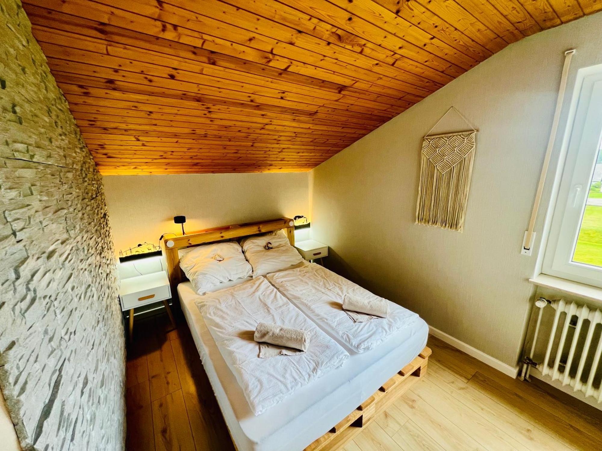 Mitten Im Schwarzwald Mit Infrarot-Sauna Und Garagenparkplatz Schönwalde Exteriér fotografie